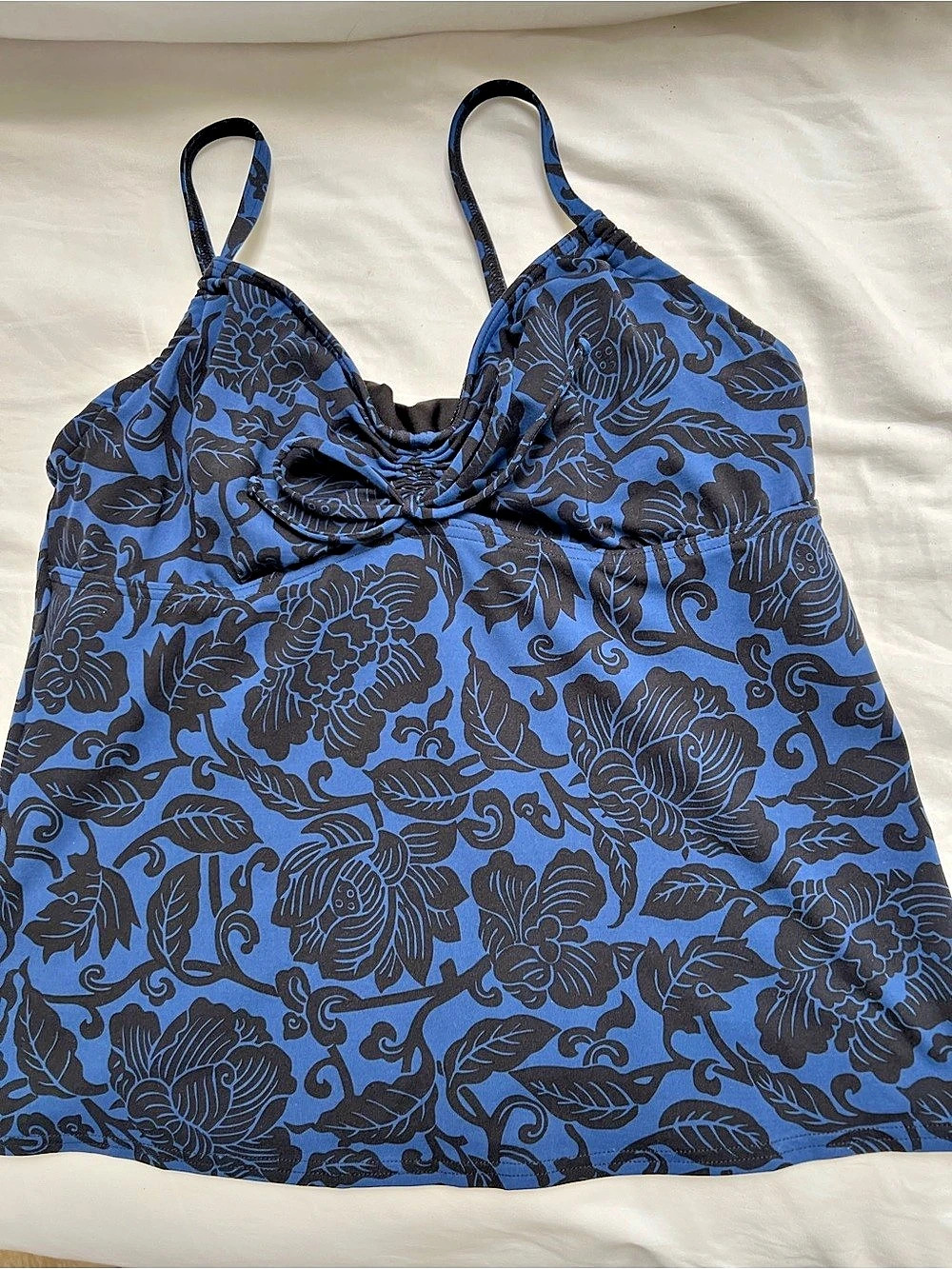 Lands’ End Women’s 10 Underwire Swim Top Blue Black Floral Ruched Tankini
